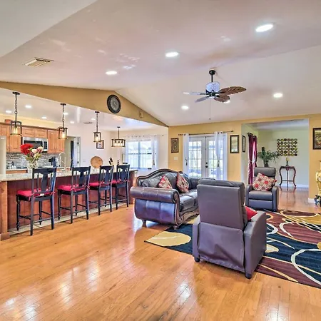 Villa Sebring Retreat - Lanai, Pool And Gas Grill!